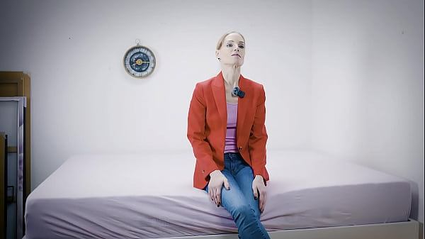 Austrian MILF bound & assfucked