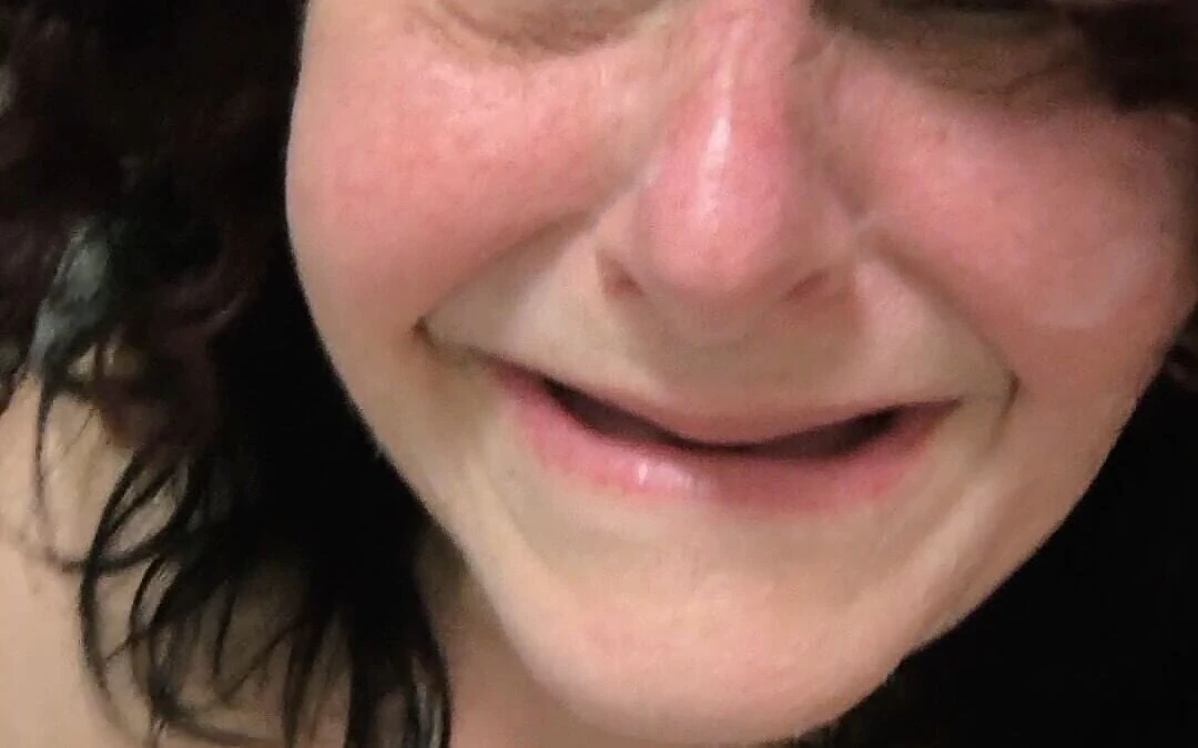 That Mutherfucker Chased Her Down to the Toilet N Jerked off in Her Face